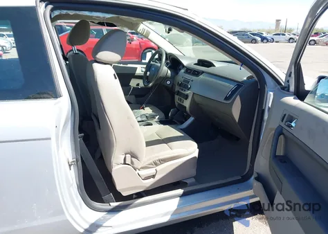 2008 Ford Focus Se/Ses из США, поврежденный, VIN 1FAHP33N98W156902